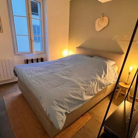 Apartman A Cosy Nest In The Suquet District Near The Sea Cannes